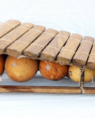 Balafon pentatonique bobo 16 lames
